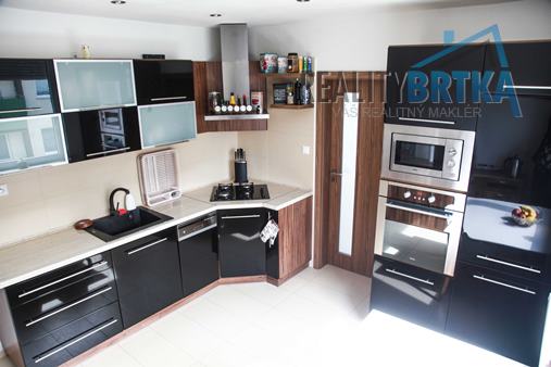 Predaj 4 izbový byt, Nitra - Klokočina, 100 m2